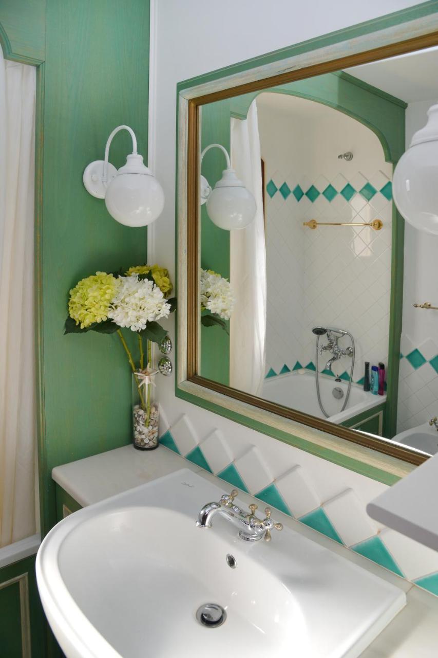 Emeraldway - Appartamento Stylish & De Luxe Cala Del Faro - Porto Cervo Eksteriør billede